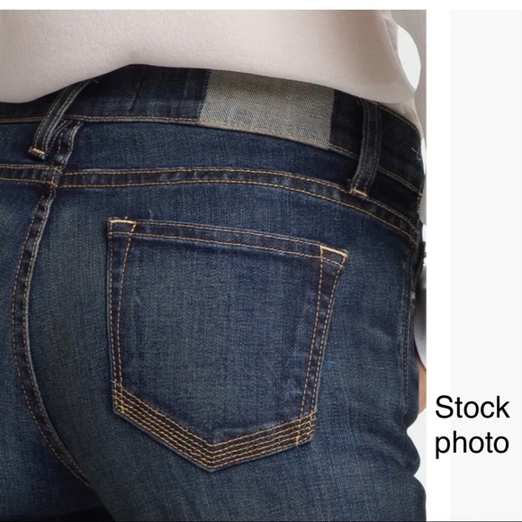 ELIZABETH & JAMES "DEBBIE" STRAIGHT LEG JEANS - Picture 5 of 15